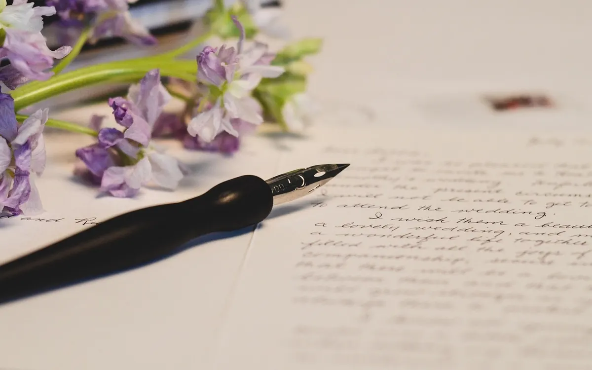 How to Flush and Clean a Fountain Pen Between Ink Colours